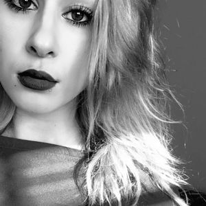 Meet your Posher, Haley